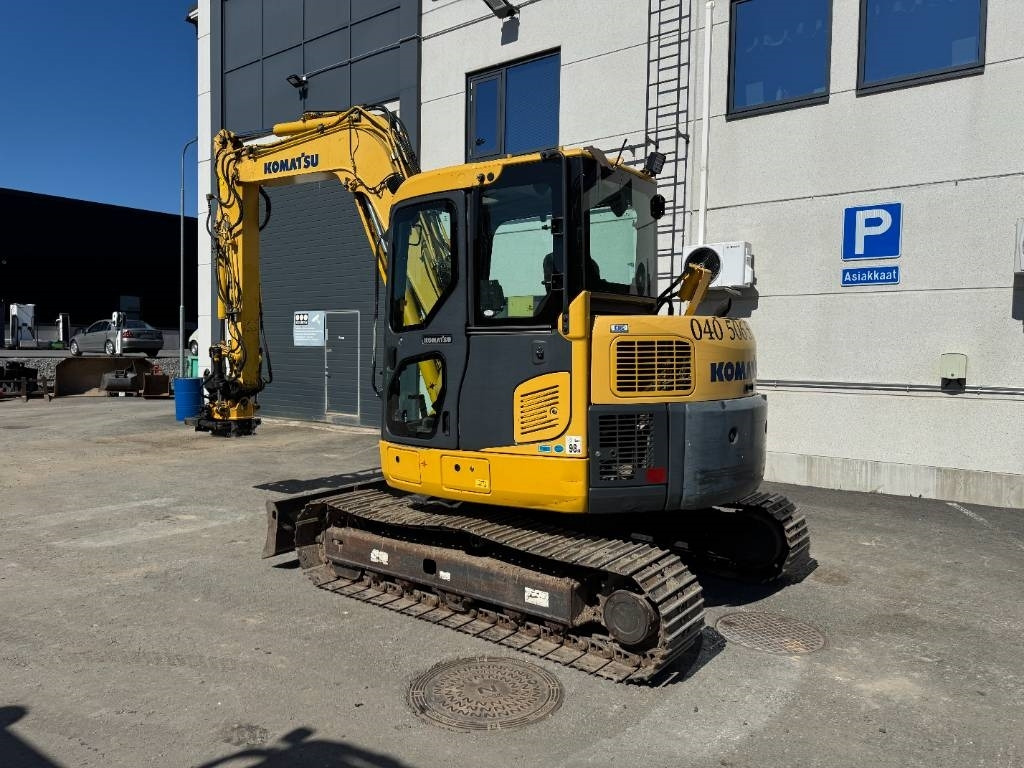 Komatsu PC88MR-8 PYÖRITTÄJÄLLÄ - Mini-ekskavators: foto 3 Komatsu PC88MR-8 PYÖRITTÄJÄLLÄ - Mini-ekskavators: foto 3