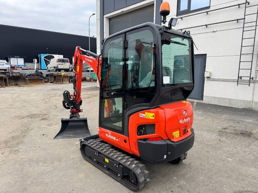 Kubota KX 019-4 - Mini-ekskavators: foto 3 Kubota KX 019-4 - Mini-ekskavators: foto 3