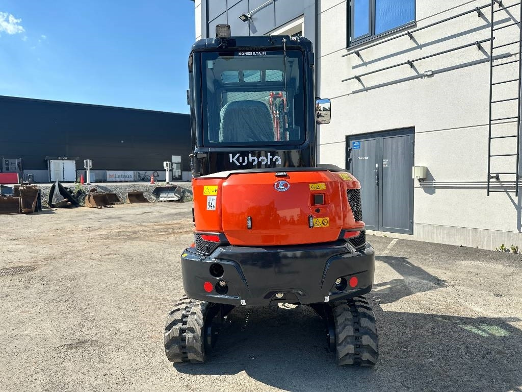 Kubota KX037-4 PYÖRITTÄJÄLLÄ - Mini-ekskavators: foto 3 Kubota KX037-4 PYÖRITTÄJÄLLÄ - Mini-ekskavators: foto 3