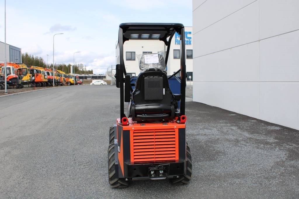 Kubota RT100-2 UUSI  - Mini iekrāvējs: foto 3 Kubota RT100-2 UUSI  - Mini iekrāvējs: foto 3