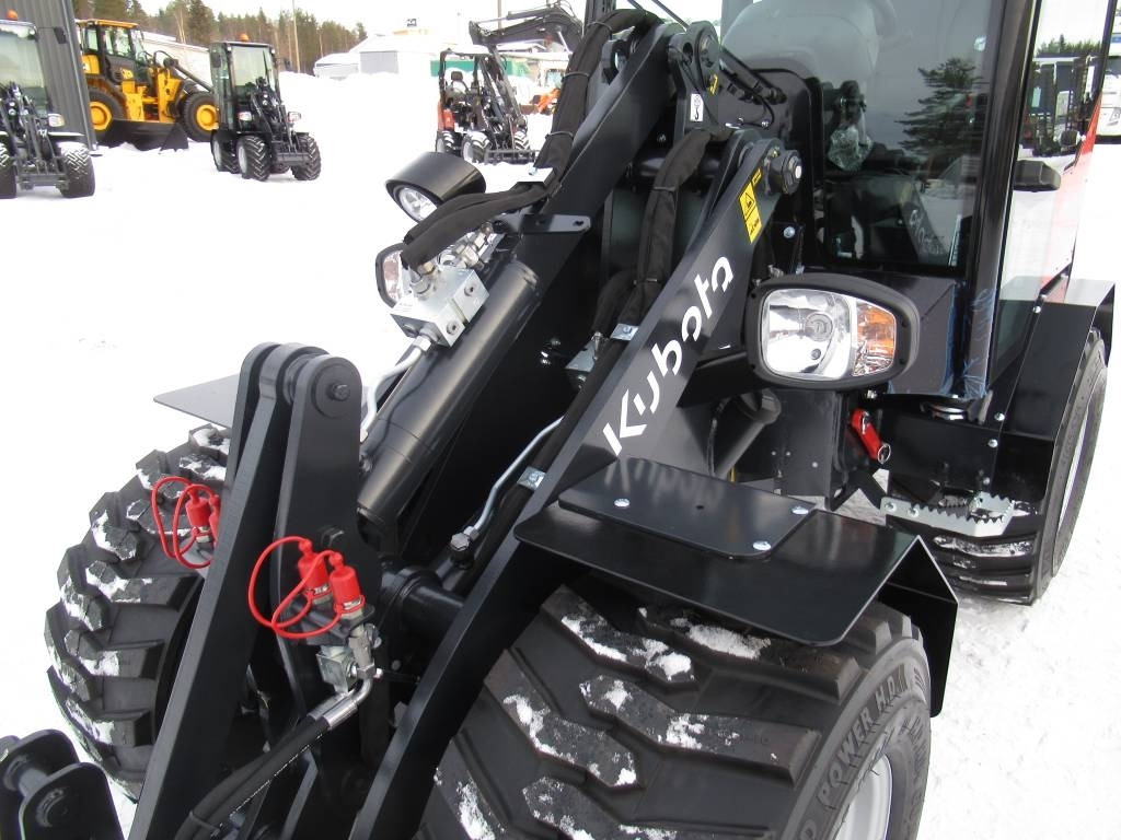 Kubota RT260-2 UUSI, TAKUU  - Mini iekrāvējs: foto 3 Kubota RT260-2 UUSI, TAKUU  - Mini iekrāvējs: foto 3