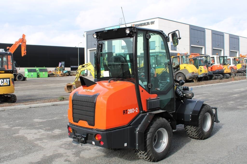 Kubota RT280-2 UUSI  - Mini iekrāvējs: foto 4 Kubota RT280-2 UUSI  - Mini iekrāvējs: foto 4