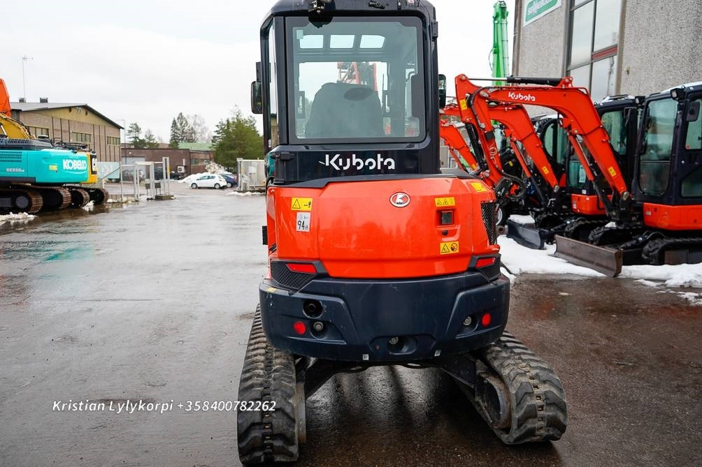 Kubota U36-4 PYÖRITTÄJÄLLÄ - Mini-ekskavators: foto 3 Kubota U36-4 PYÖRITTÄJÄLLÄ - Mini-ekskavators: foto 3