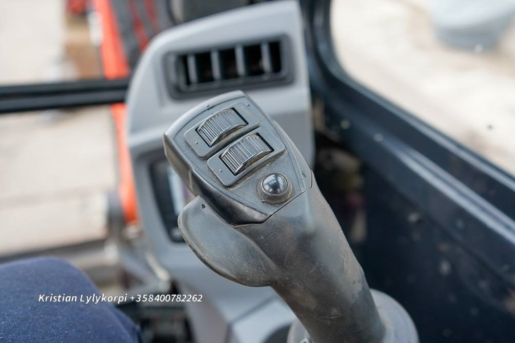 Mini-ekskavators Kubota U36-4 ROTOTILTILLÄ: foto 21