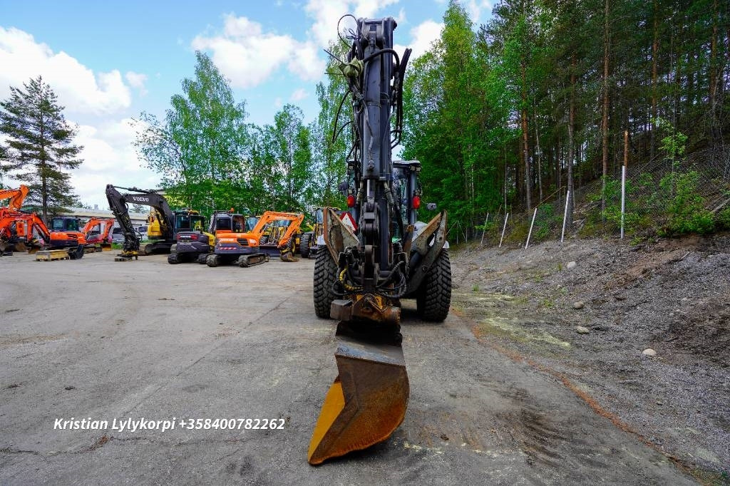 Lännen 8600E ENGCONILLA - Ekskavators-iekrāvējs: foto 5 Lännen 8600E ENGCONILLA - Ekskavators-iekrāvējs: foto 5