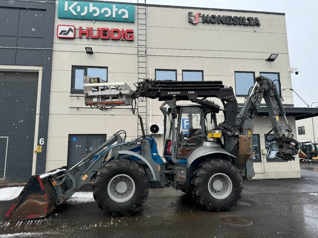 Lännen 8600E PYÖRITTÄJÄ, NOSTIN YM. - Ekskavators-iekrāvējs: foto 1 Lännen 8600E PYÖRITTÄJÄ, NOSTIN YM. - Ekskavators-iekrāvējs: foto 1