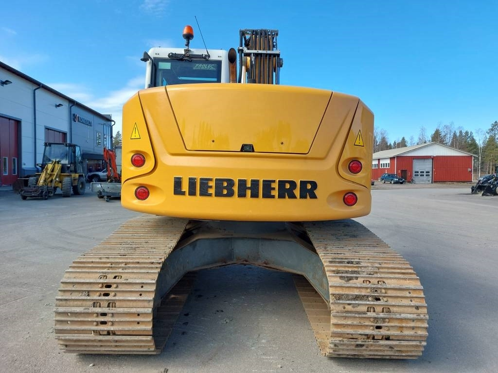 Liebherr MYYTY! SOLD! R914 COMPACT - Kāpurķēžu ekskavators: foto 3 Liebherr MYYTY! SOLD! R914 COMPACT - Kāpurķēžu ekskavators: foto 3