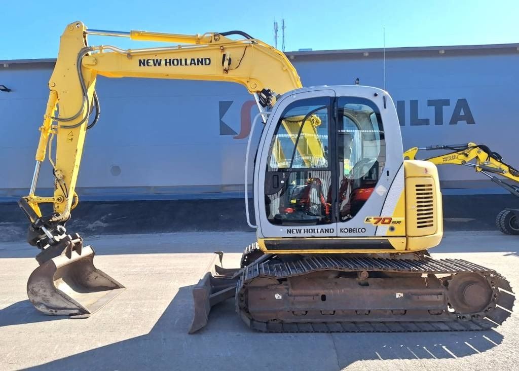 Mini-ekskavators New Holland E70SR KALLISTAJA, 4-KAUHAA, 1-OMISTAJA: foto 1