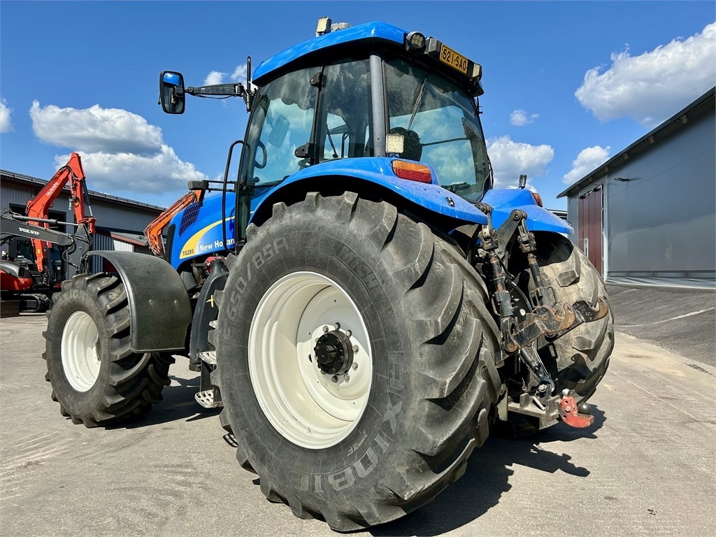 New Holland TG285  - Traktors: foto 4 New Holland TG285  - Traktors: foto 4