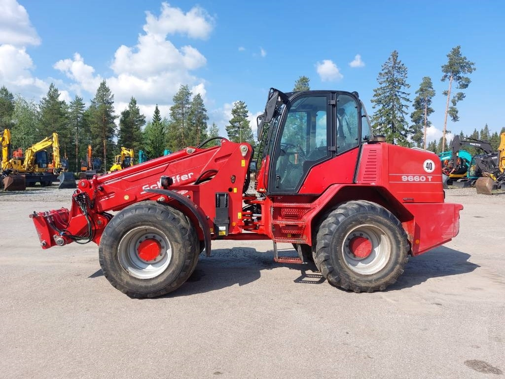 Schäffer 9660T TELESKOOPPIKUROTTAJA - Riteņu iekrāvējs: foto 1 Schäffer 9660T TELESKOOPPIKUROTTAJA - Riteņu iekrāvējs: foto 1