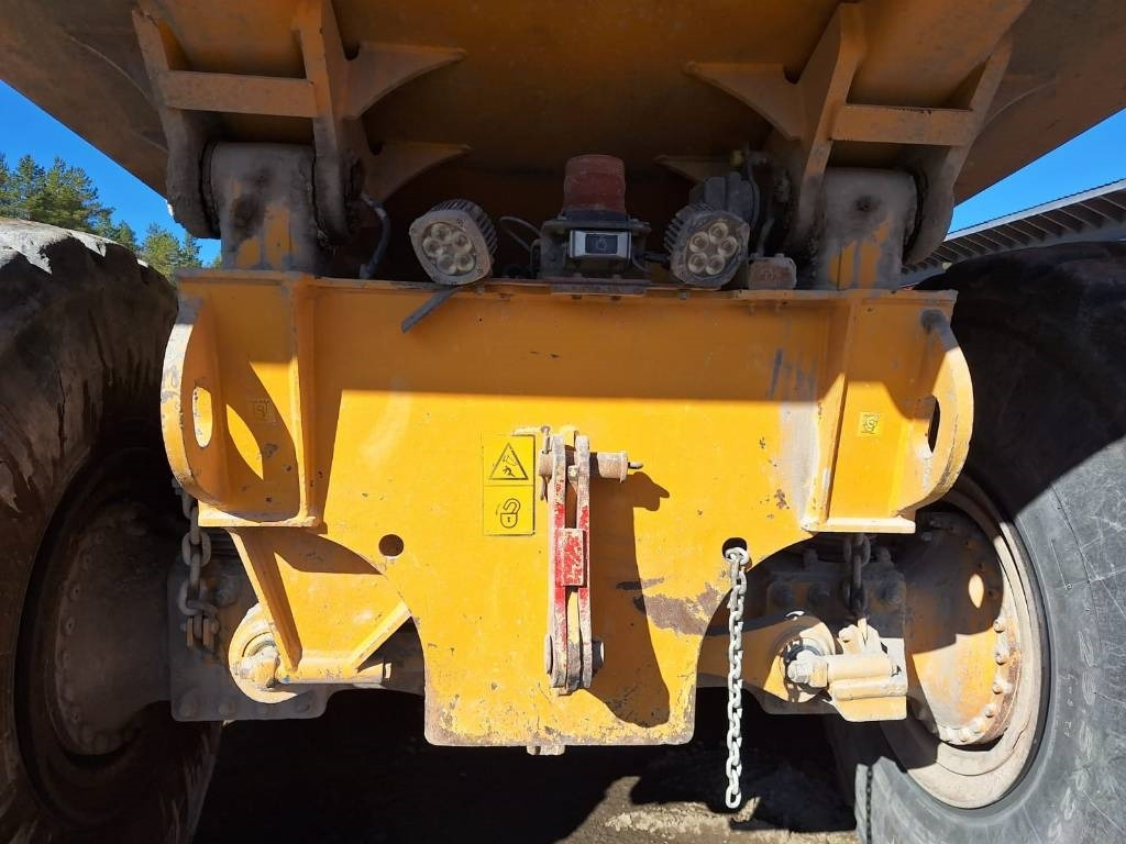 Volvo A40F DUMPPERI - Artikulētias pašizgāzējs: foto 4 Volvo A40F DUMPPERI - Artikulētias pašizgāzējs: foto 4