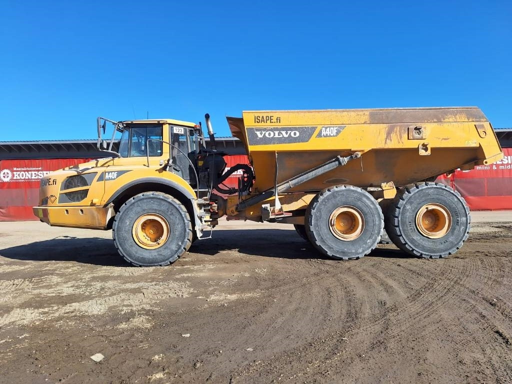 Volvo A40F DUMPPERI - Artikulētias pašizgāzējs: foto 1 Volvo A40F DUMPPERI - Artikulētias pašizgāzējs: foto 1