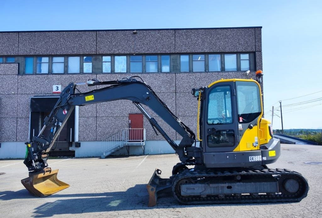 Volvo ECR 88 D PRO vähän ajettu - Mini-ekskavators: foto 1 Volvo ECR 88 D PRO vähän ajettu - Mini-ekskavators: foto 1