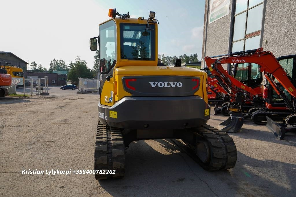 Volvo ECR88D PRO PIENET TUNNIT - Mini-ekskavators: foto 5 Volvo ECR88D PRO PIENET TUNNIT - Mini-ekskavators: foto 5