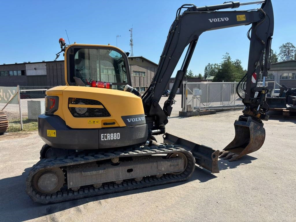 Volvo ECR88D - Mini-ekskavators: foto 4 Volvo ECR88D - Mini-ekskavators: foto 4