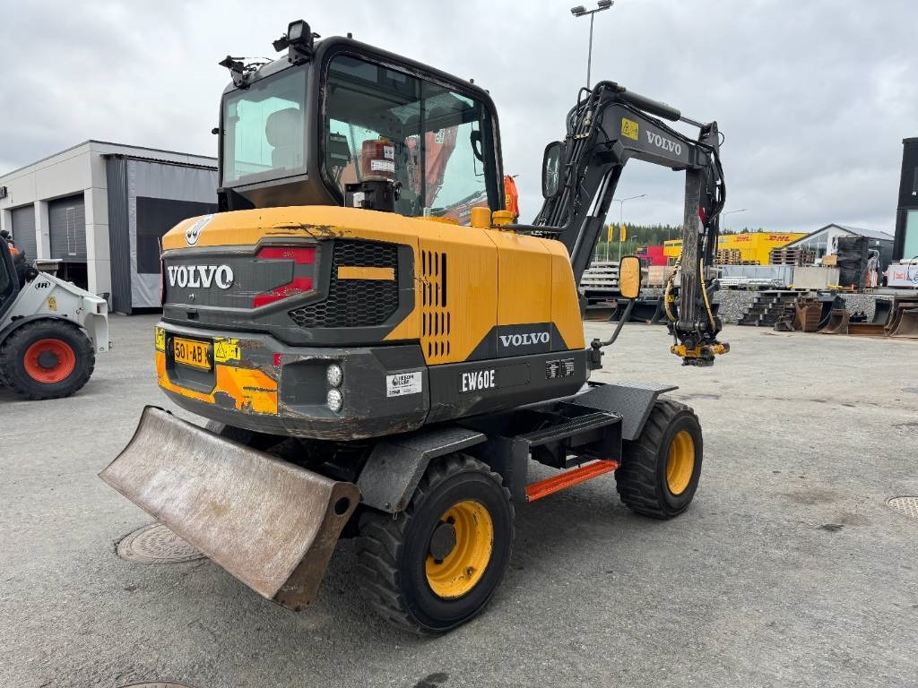 Volvo EW 60 E - Riteņu ekskavators: foto 5 Volvo EW 60 E - Riteņu ekskavators: foto 5