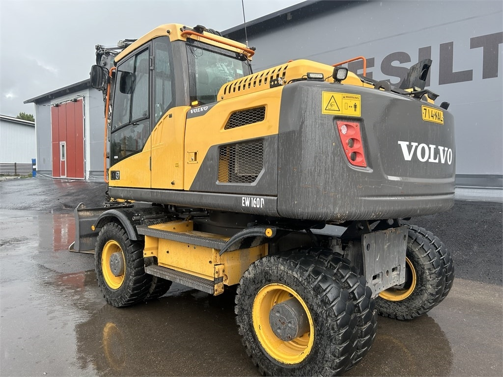 Volvo EW160D PYÖRITTÄJÄLLÄ - Riteņu ekskavators: foto 2 Volvo EW160D PYÖRITTÄJÄLLÄ - Riteņu ekskavators: foto 2