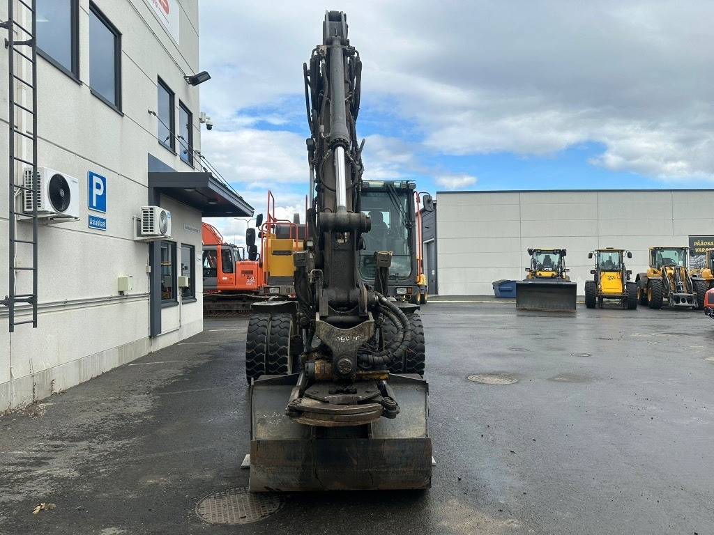 Volvo EW160E PYÖRITTÄJÄLLÄ - Riteņu ekskavators: foto 3 Volvo EW160E PYÖRITTÄJÄLLÄ - Riteņu ekskavators: foto 3