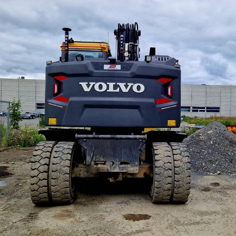 Volvo EWR 170 E - Riteņu ekskavators: foto 5 Volvo EWR 170 E - Riteņu ekskavators: foto 5