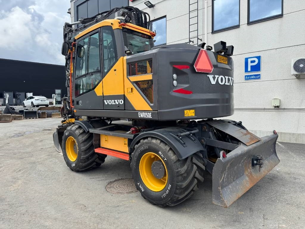 Volvo EWR150E ENGCON+PIHDIT - Riteņu ekskavators: foto 3 Volvo EWR150E ENGCON+PIHDIT - Riteņu ekskavators: foto 3