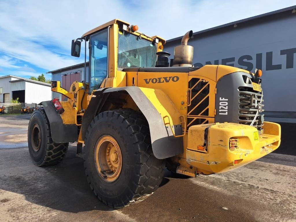 Volvo L120F VIPUOHJAUS - Riteņu iekrāvējs: foto 2 Volvo L120F VIPUOHJAUS - Riteņu iekrāvējs: foto 2