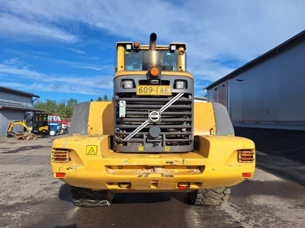Volvo L120F VIPUOHJAUS - Riteņu iekrāvējs: foto 3 Volvo L120F VIPUOHJAUS - Riteņu iekrāvējs: foto 3