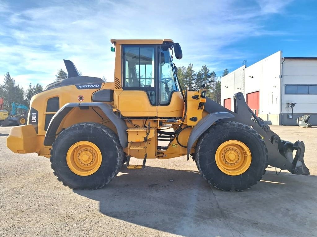 Volvo L90H LONG BOOM - Riteņu iekrāvējs: foto 5 Volvo L90H LONG BOOM - Riteņu iekrāvējs: foto 5