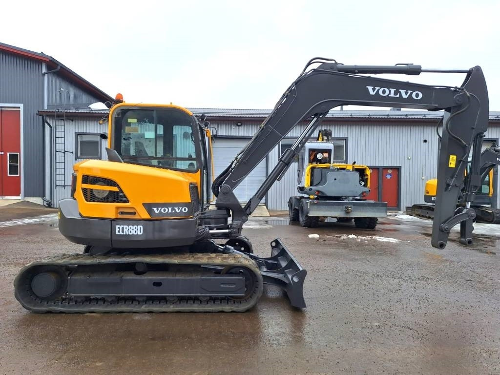 Volvo MYYTY! SOLD! ECR88D - Mini-ekskavators: foto 5 Volvo MYYTY! SOLD! ECR88D - Mini-ekskavators: foto 5