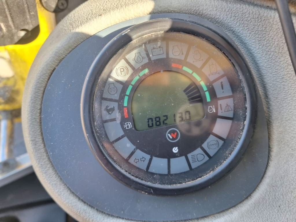 Riteņu ekskavators Wacker Neuson 6503 ENGCON, RASVARI: foto 13