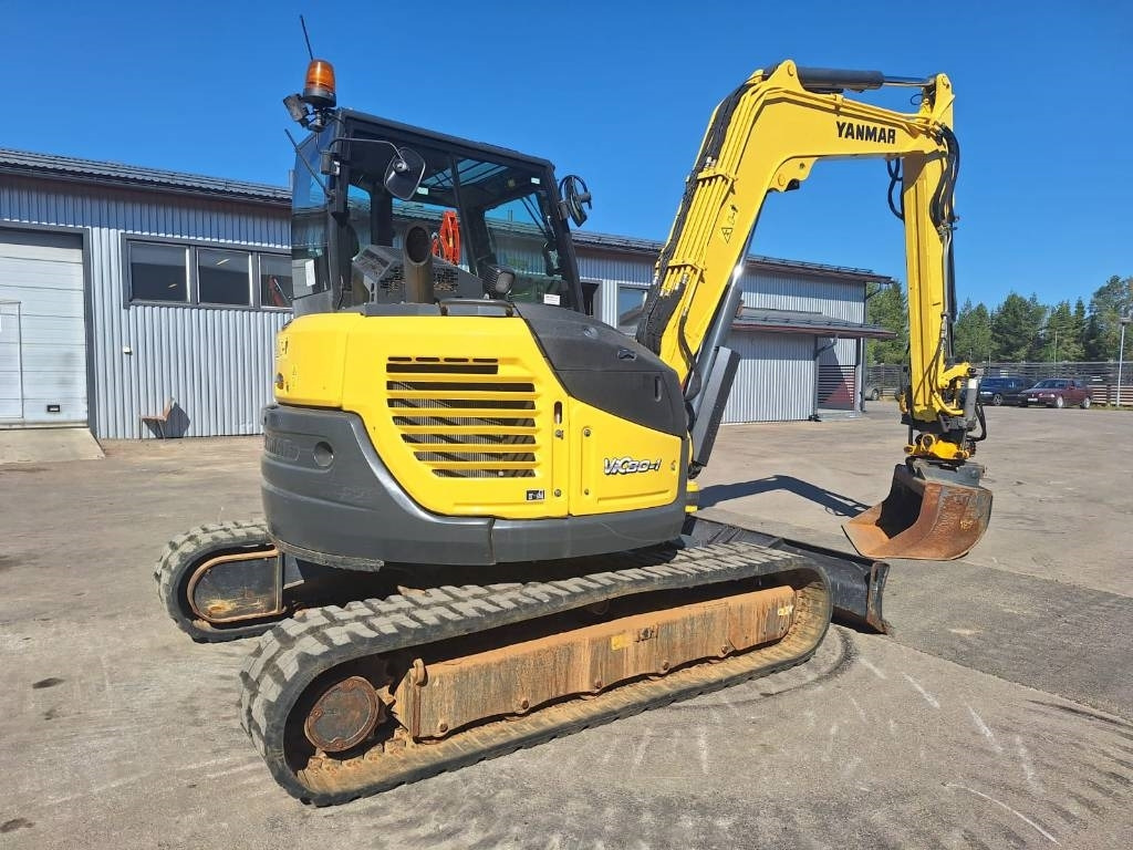 Yanmar ViO80U-1 PYÖRITTÄJÄLLÄ - Mini-ekskavators: foto 4 Yanmar ViO80U-1 PYÖRITTÄJÄLLÄ - Mini-ekskavators: foto 4