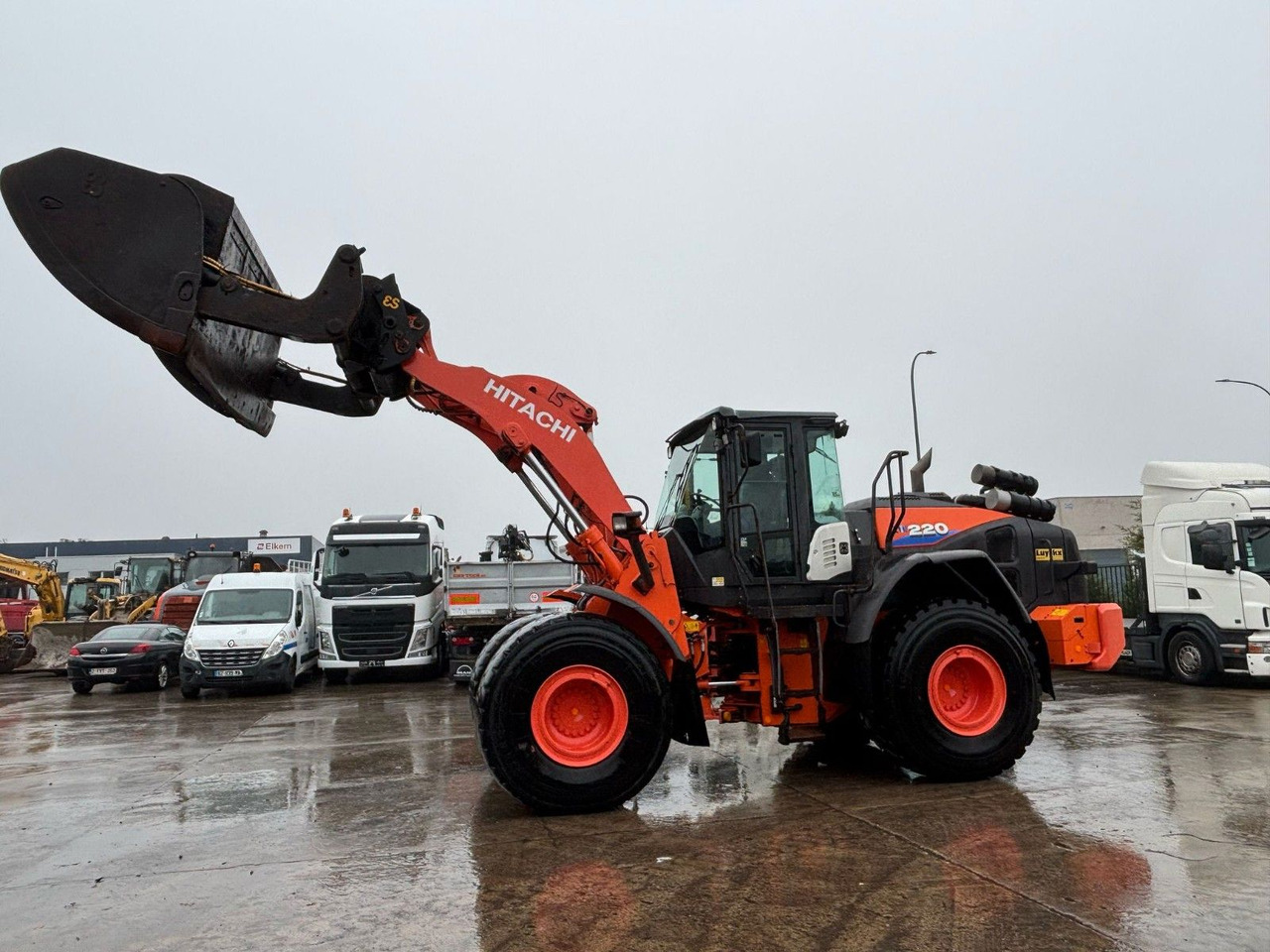 Hitachi ZW220-6. Hochkippschaufel. Wage. - Riteņu iekrāvējs: foto 5 Hitachi ZW220-6. Hochkippschaufel. Wage. - Riteņu iekrāvējs: foto 5