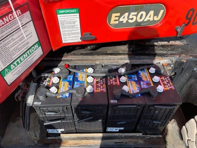 JLG E450AJ. Neue Batterien! 16m. - Autopacēlājs: foto 4 JLG E450AJ. Neue Batterien! 16m. - Autopacēlājs: foto 4