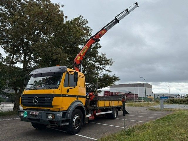 Mercedes-Benz 1827. Kran Palfinger PK13000. - Kravas auto ar manipulatoru: foto 4 Mercedes-Benz 1827. Kran Palfinger PK13000. - Kravas auto ar manipulatoru: foto 4