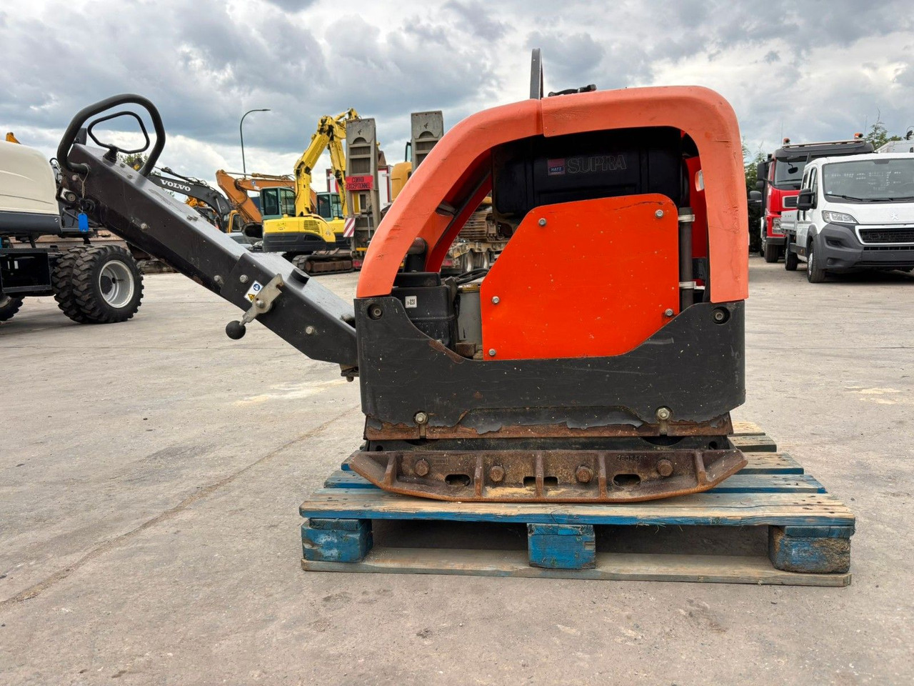 Plate Wals Husqvarna LG504 - Vibrobliete: foto 3 Plate Wals Husqvarna LG504 - Vibrobliete: foto 3