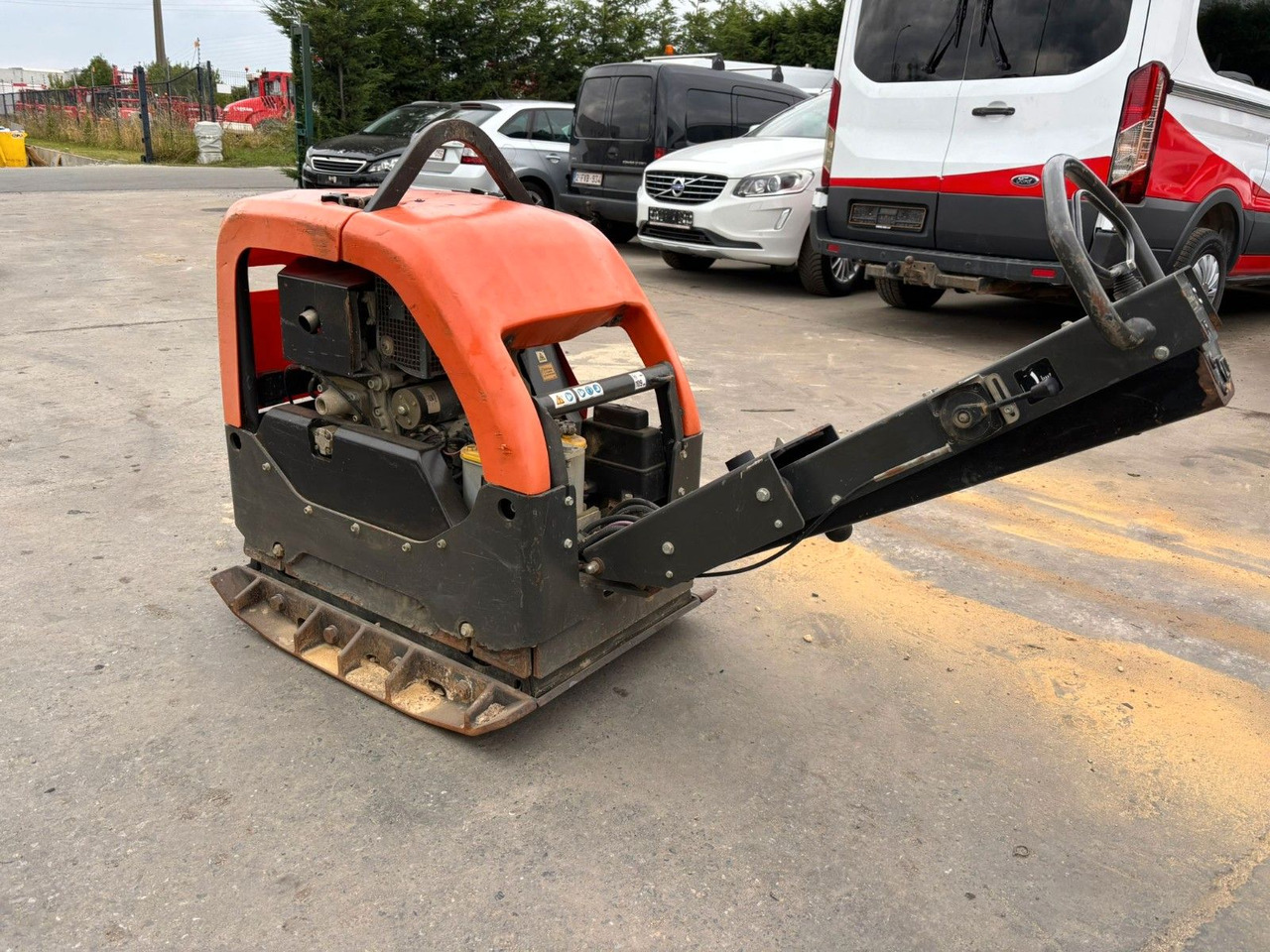 Plate Wals Husqvarna LG504 - Vibrobliete: foto 4 Plate Wals Husqvarna LG504 - Vibrobliete: foto 4