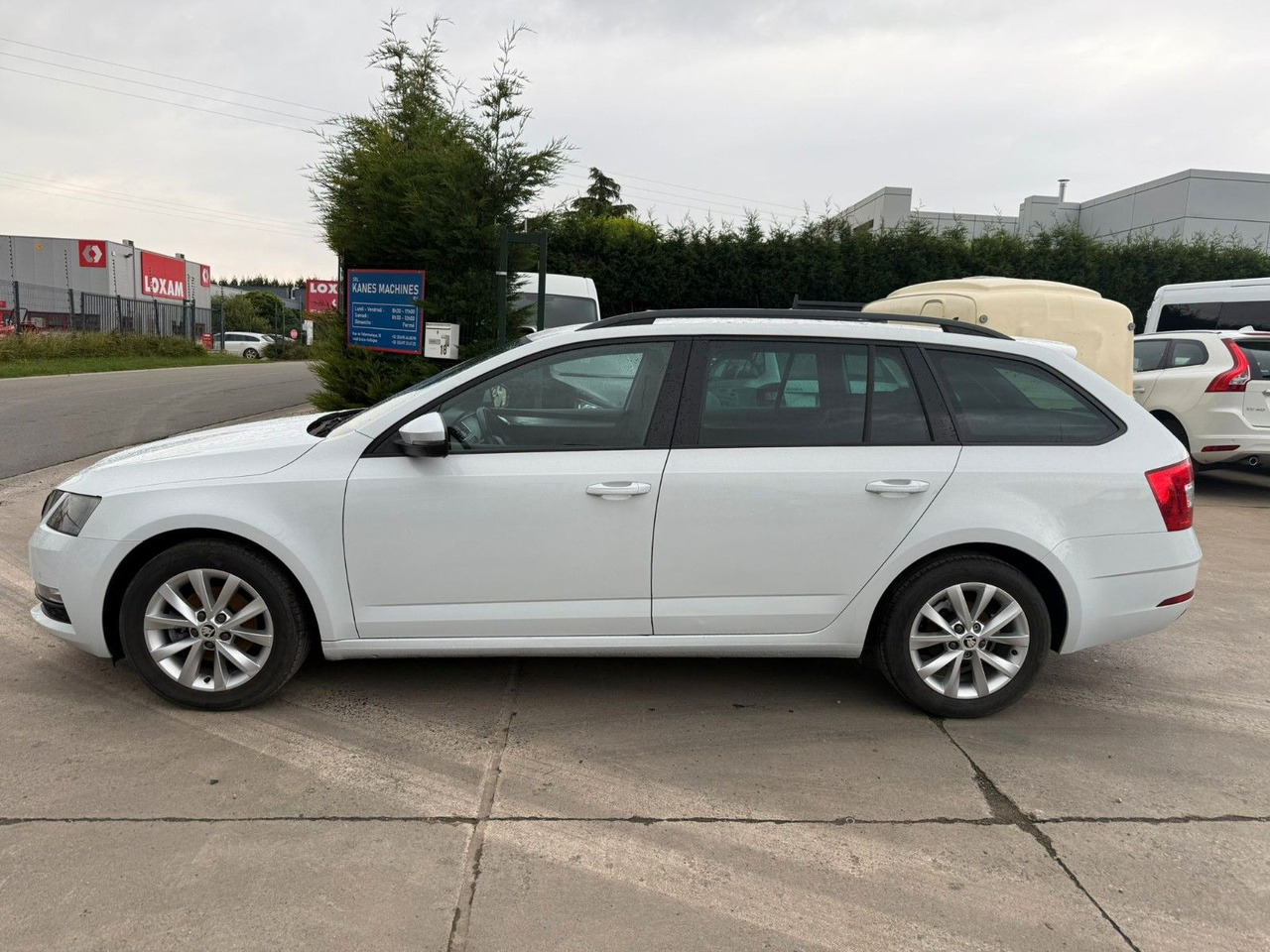 Skoda Octavia 1.6 TDI Klima. Navi. Tempomat. - Universālis: foto 2 Skoda Octavia 1.6 TDI Klima. Navi. Tempomat. - Universālis: foto 2