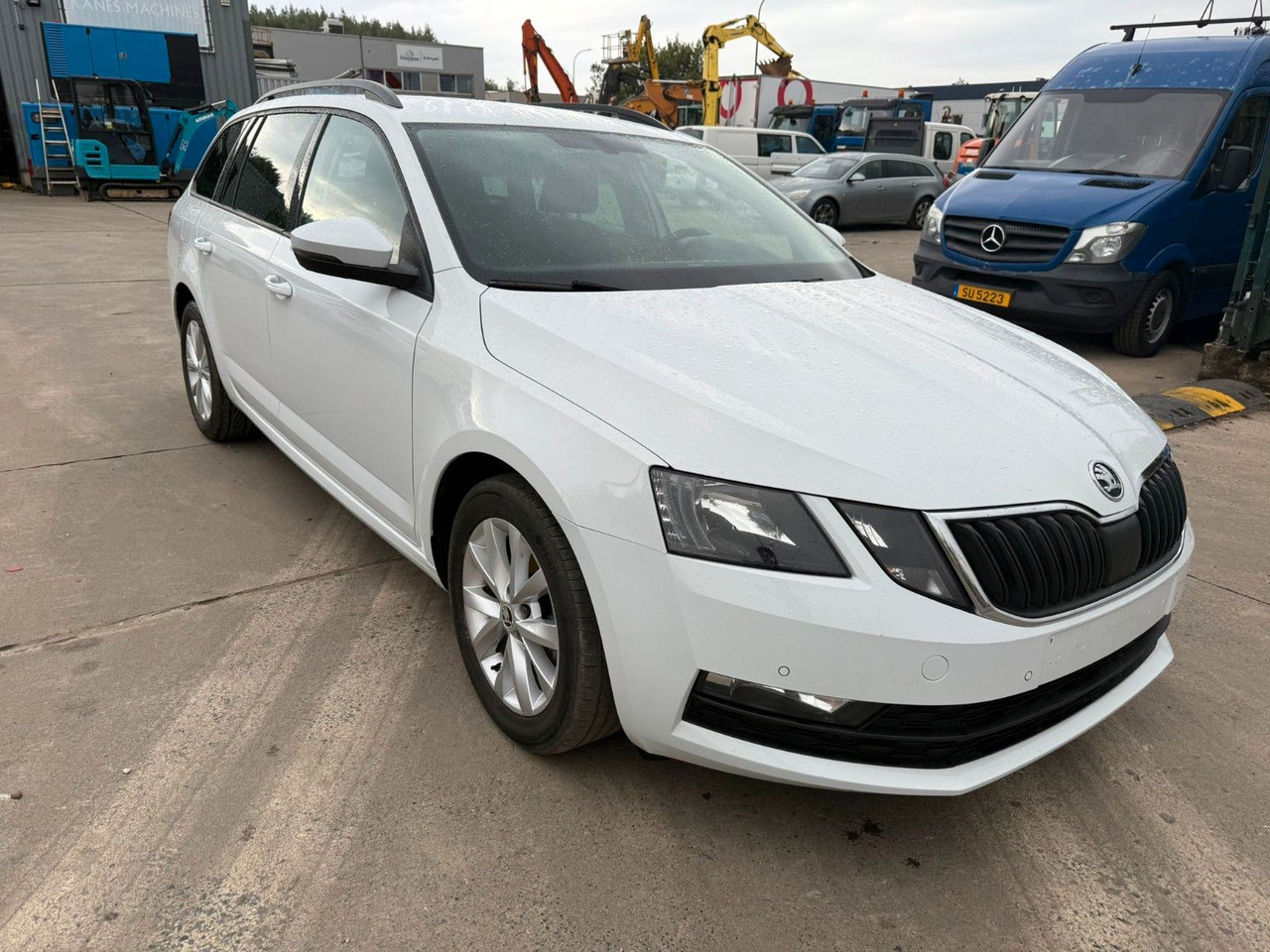 Skoda Octavia 1.6 TDI Klima. Navi. Tempomat. - Universālis: foto 1 Skoda Octavia 1.6 TDI Klima. Navi. Tempomat. - Universālis: foto 1
