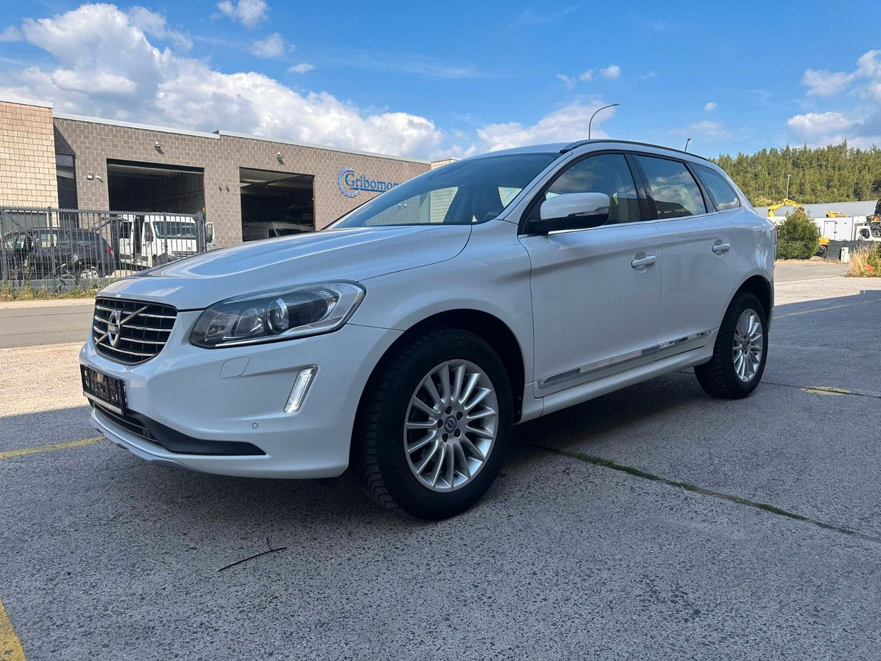 Volvo XC60 D3. Automatik. Klima. Kamera. Volleder. - SUV: foto 5 Volvo XC60 D3. Automatik. Klima. Kamera. Volleder. - SUV: foto 5