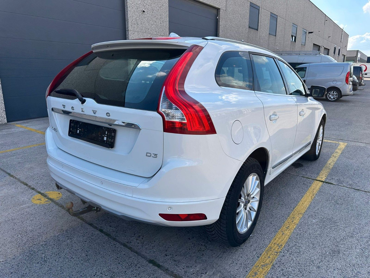 Volvo XC60 D3. Automatik. Klima. Kamera. Volleder. - SUV: foto 3 Volvo XC60 D3. Automatik. Klima. Kamera. Volleder. - SUV: foto 3