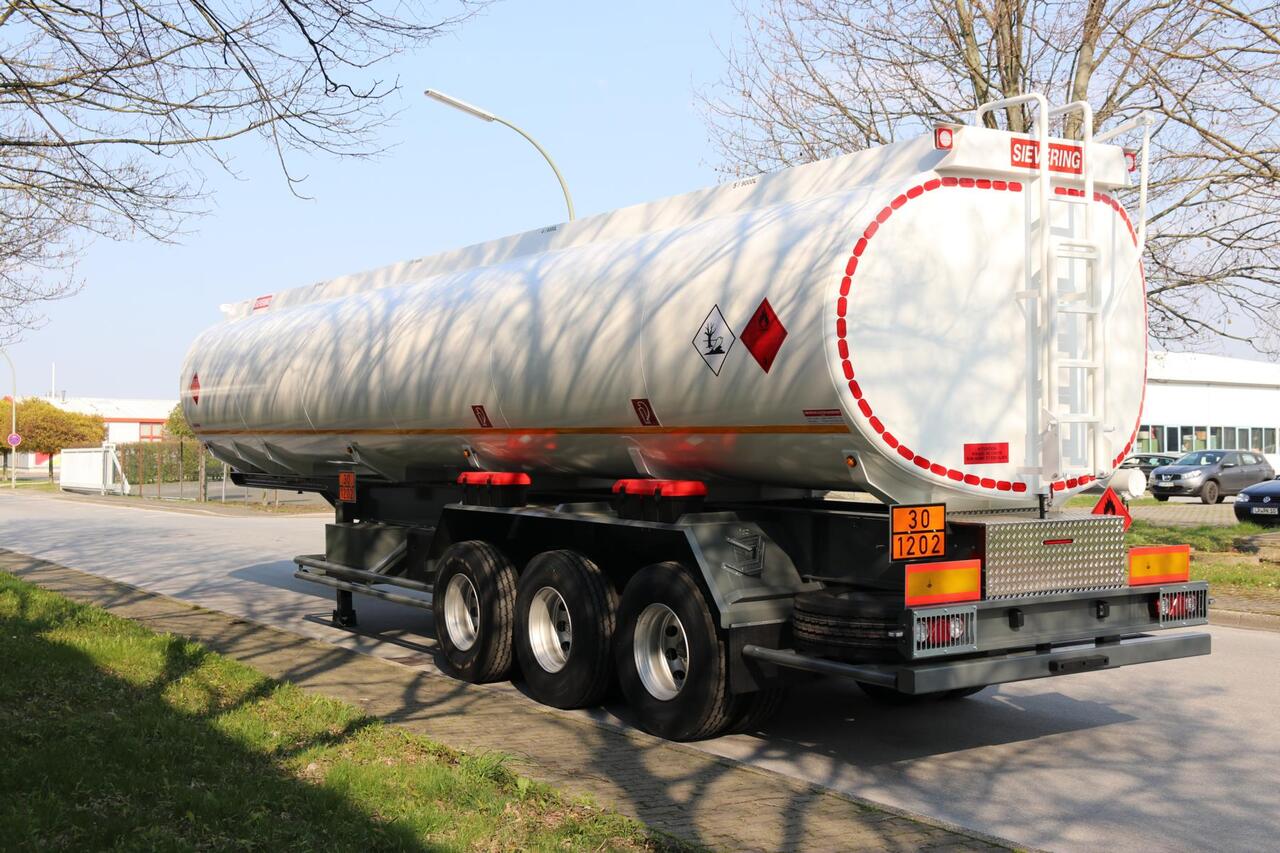 Sievering 45000 LITRES ADR SEMI REMORQUE CITERNE DE CARBURANT - Puspiekabe cisterna: foto 4 Sievering 45000 LITRES ADR SEMI REMORQUE CITERNE DE CARBURANT - Puspiekabe cisterna: foto 4