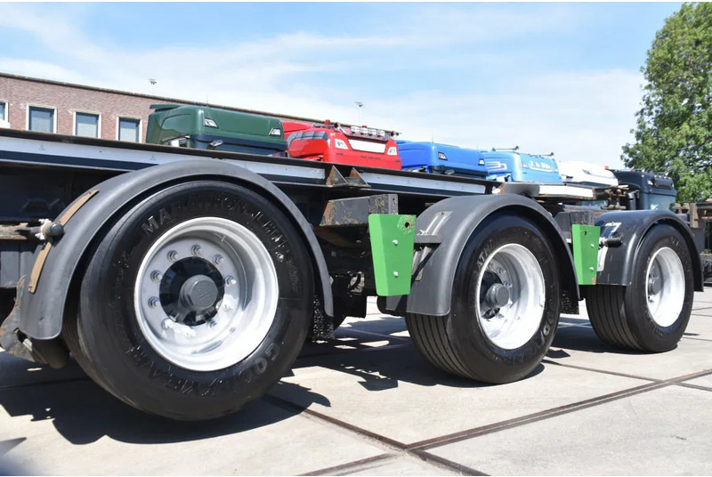 Renders ROC 16.30 - X-STEERING - LIFT AXLE - BPW AXLES - DISC BRAKES - EXTENDABLE - - Puspiekabe noņemamā virsbūve/ Konteineru vedējs: foto 3 Renders ROC 16.30 - X-STEERING - LIFT AXLE - BPW AXLES - DISC BRAKES - EXTENDABLE - - Puspiekabe noņemamā virsbūve/ Konteineru vedējs: foto 3