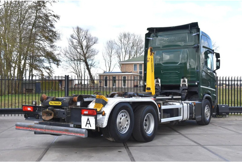 Scania S500 NGS 6x2*4 - HOOKLIFT SYSTEM - RETARDER - PARK. AIRCO - WHEELBASE: 475 CM - PTO - GOOD CONDITION - - Pacēlājs ar āķi: foto 3 Scania S500 NGS 6x2*4 - HOOKLIFT SYSTEM - RETARDER - PARK. AIRCO - WHEELBASE: 475 CM - PTO - GOOD CONDITION - - Pacēlājs ar āķi: foto 3