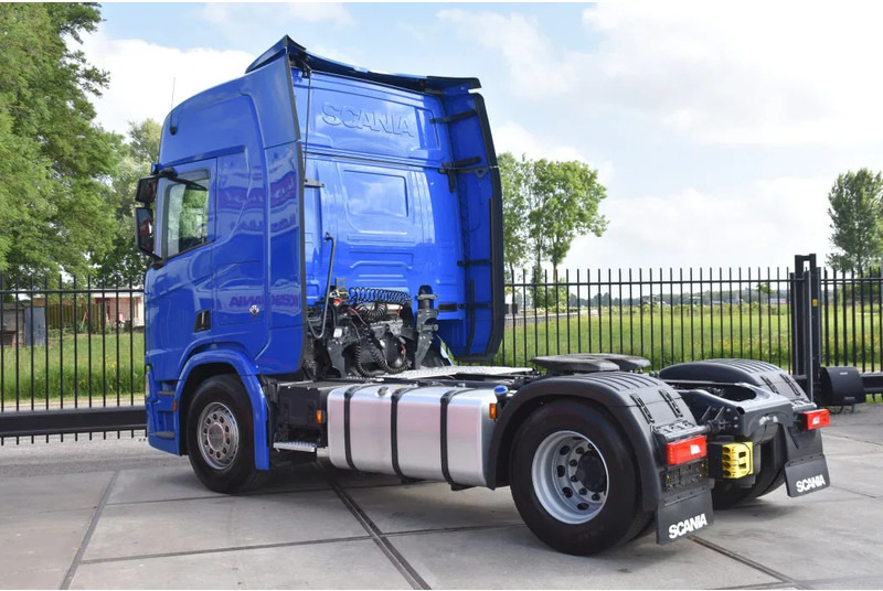 Scania R530 V8 NGS 4x2 - ADR FL - RETARDER - 253 TKM - ACC - NAVI - PTO - DIFF. LOCK - EXCELLENT CONDITION - - Vilcējs: foto 3 Scania R530 V8 NGS 4x2 - ADR FL - RETARDER - 253 TKM - ACC - NAVI - PTO - DIFF. LOCK - EXCELLENT CONDITION - - Vilcējs: foto 3
