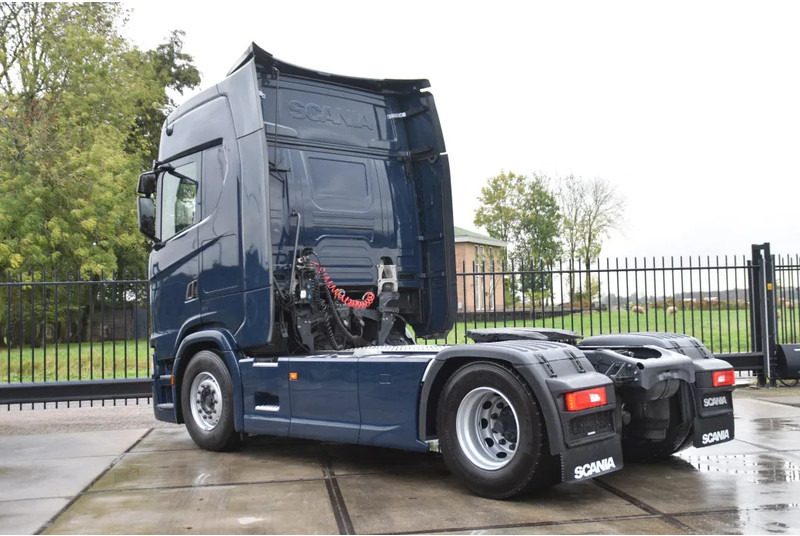 Scania S450 NGS 4x2NB - FULL AIR - 724 TKM - RETARDER - PARK. AIRCO - 2 x FUEL TANKS - TOP CONDITION - - Vilcējs: foto 3 Scania S450 NGS 4x2NB - FULL AIR - 724 TKM - RETARDER - PARK. AIRCO - 2 x FUEL TANKS - TOP CONDITION - - Vilcējs: foto 3