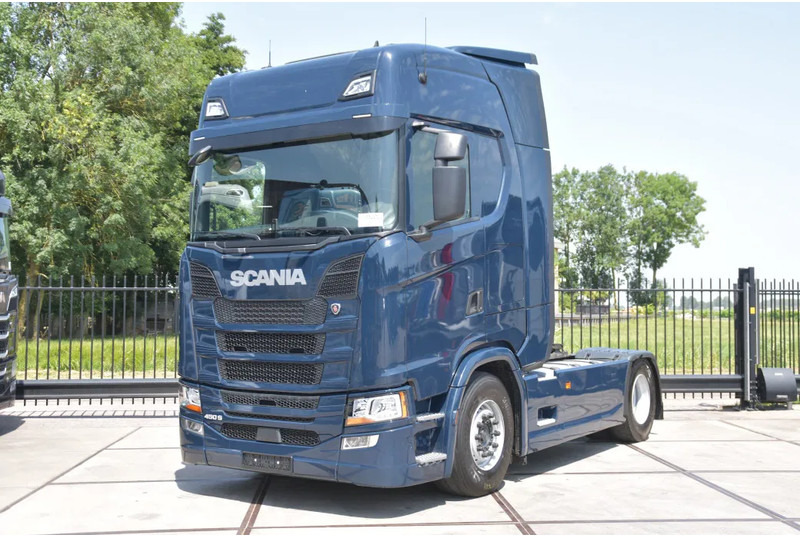 Scania S450 NGS 4x2NB - FULL AIR - 727 TKM - RETARDER - PARK. AIRCO - 2 x FUEL TANKS - TOP CONDITION - - Vilcējs: foto 2 Scania S450 NGS 4x2NB - FULL AIR - 727 TKM - RETARDER - PARK. AIRCO - 2 x FUEL TANKS - TOP CONDITION - - Vilcējs: foto 2