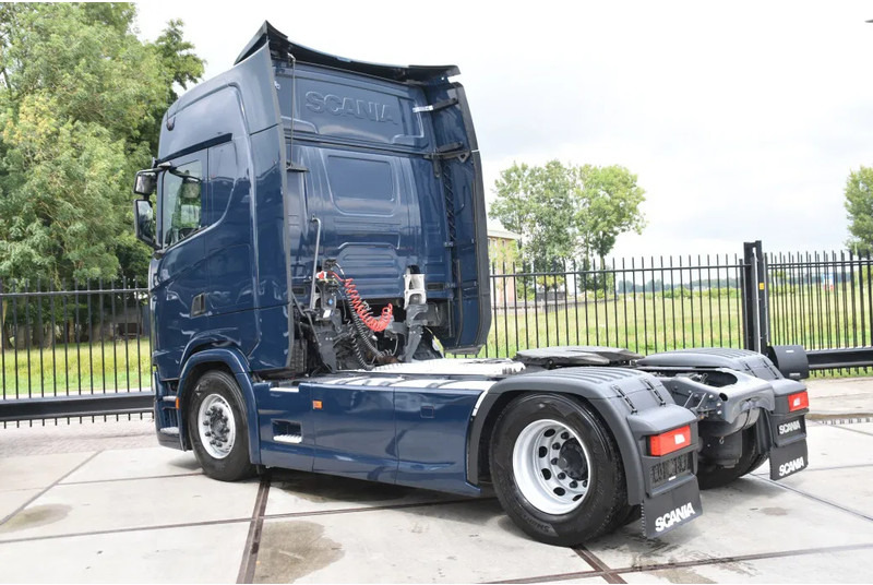Scania S450 NGS 4x2NB - FULL AIR - RETARDER - ACC - PARK. AIRCO - 2 x FUEL TANKS - TOP CONDITION - - Vilcējs: foto 3 Scania S450 NGS 4x2NB - FULL AIR - RETARDER - ACC - PARK. AIRCO - 2 x FUEL TANKS - TOP CONDITION - - Vilcējs: foto 3