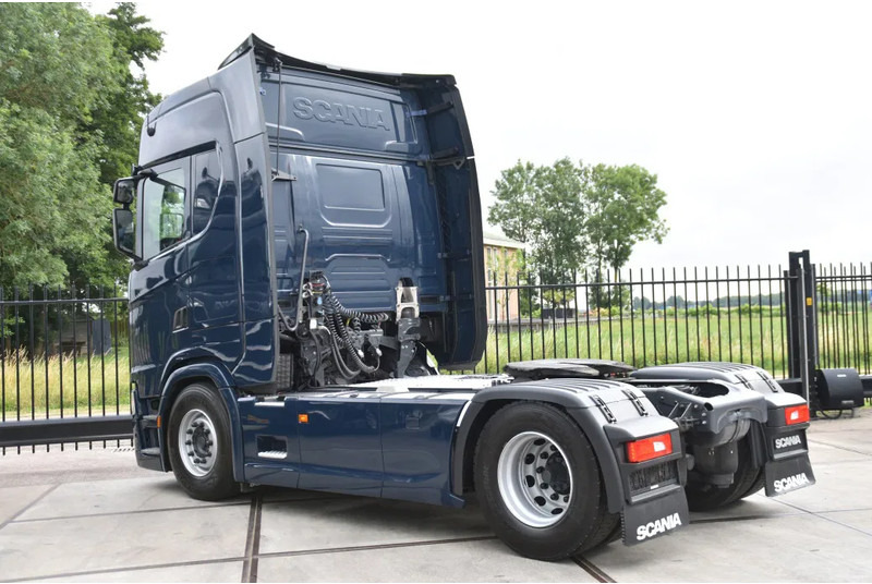 Scania S450 NGS 4x2NB - FULL AIR - RETARDER - ACC - PARK. AIRCO - 2 x FUEL TANKS - TOP CONDITION - - Vilcējs: foto 3 Scania S450 NGS 4x2NB - FULL AIR - RETARDER - ACC - PARK. AIRCO - 2 x FUEL TANKS - TOP CONDITION - - Vilcējs: foto 3
