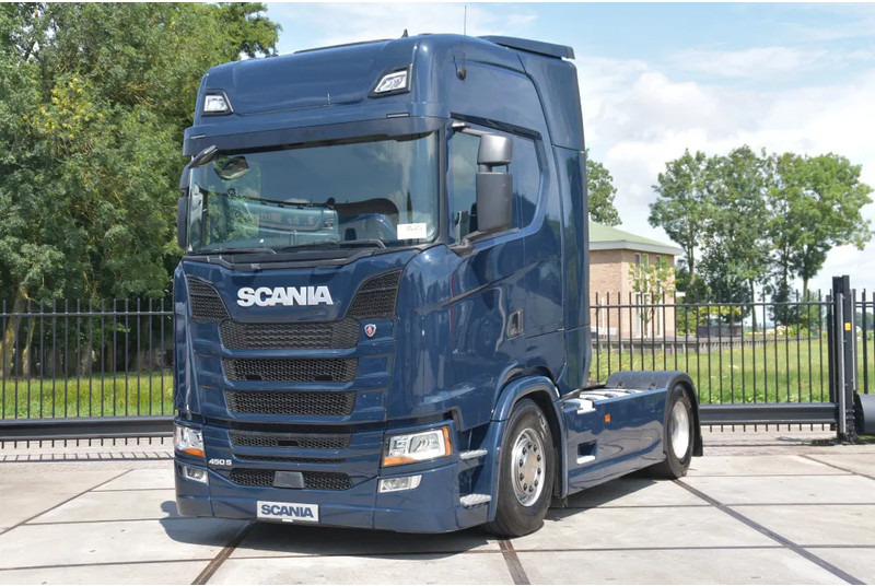 Scania S450 NGS 4x2NB - FULL AIR - RETARDER - ACC - PARK. AIRCO - 2 x FUEL TANKS - TOP CONDITION - - Vilcējs: foto 2 Scania S450 NGS 4x2NB - FULL AIR - RETARDER - ACC - PARK. AIRCO - 2 x FUEL TANKS - TOP CONDITION - - Vilcējs: foto 2