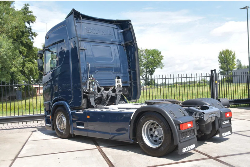 Scania S450 NGS 4x2NB - FULL AIR - RETARDER - ACC - PARK. AIRCO - 2 x FUEL TANKS - TOP CONDITION - - Vilcējs: foto 3 Scania S450 NGS 4x2NB - FULL AIR - RETARDER - ACC - PARK. AIRCO - 2 x FUEL TANKS - TOP CONDITION - - Vilcējs: foto 3