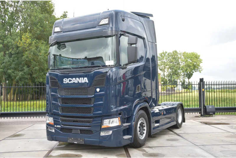 Scania S450 NGS 4x2NB - FULL AIR - RETARDER - ACC - PARK. AIRCO - 2 x FUEL TANKS - TOP CONDITION - - Vilcējs: foto 2 Scania S450 NGS 4x2NB - FULL AIR - RETARDER - ACC - PARK. AIRCO - 2 x FUEL TANKS - TOP CONDITION - - Vilcējs: foto 2